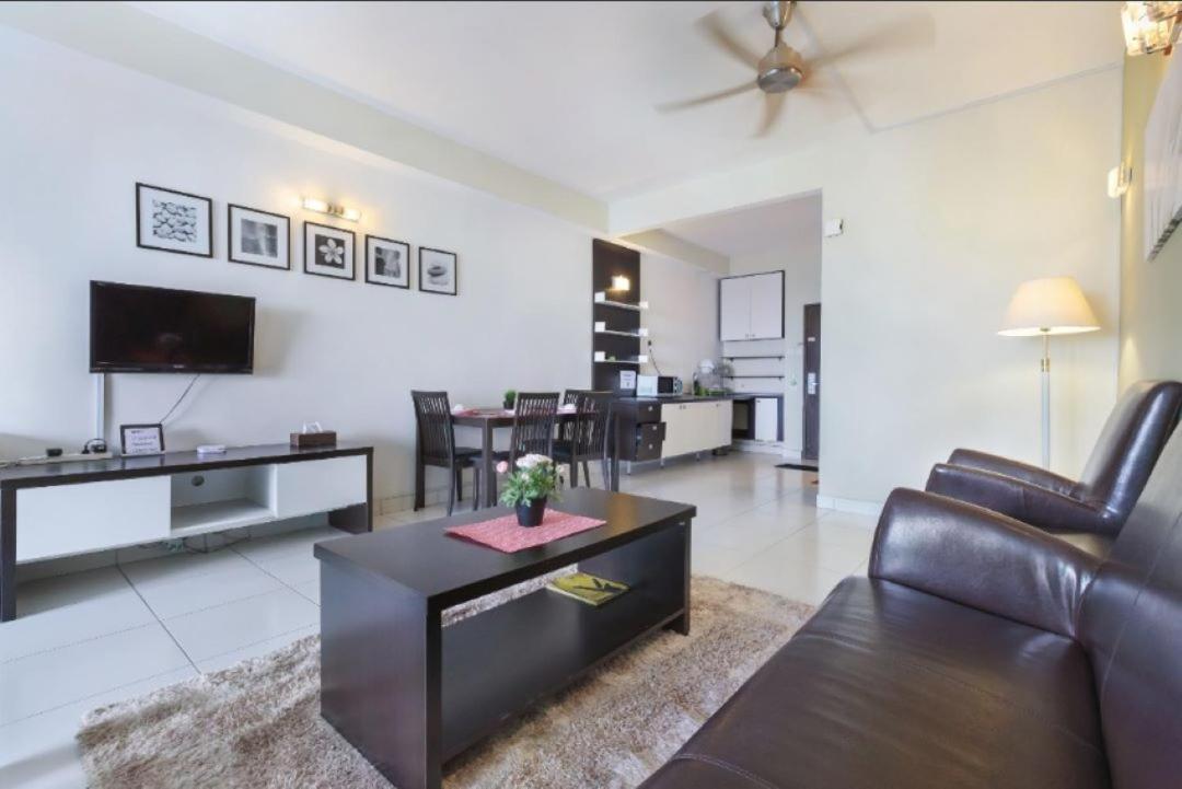 Bayu Marina 3 Mins Away Mid Valley Southkey Apartemen *