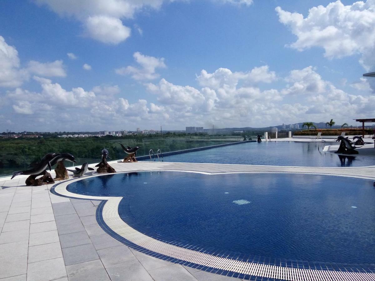 Bayu Marina 3 Mins Away Mid Valley Southkey Apartemen Johor Bahru
